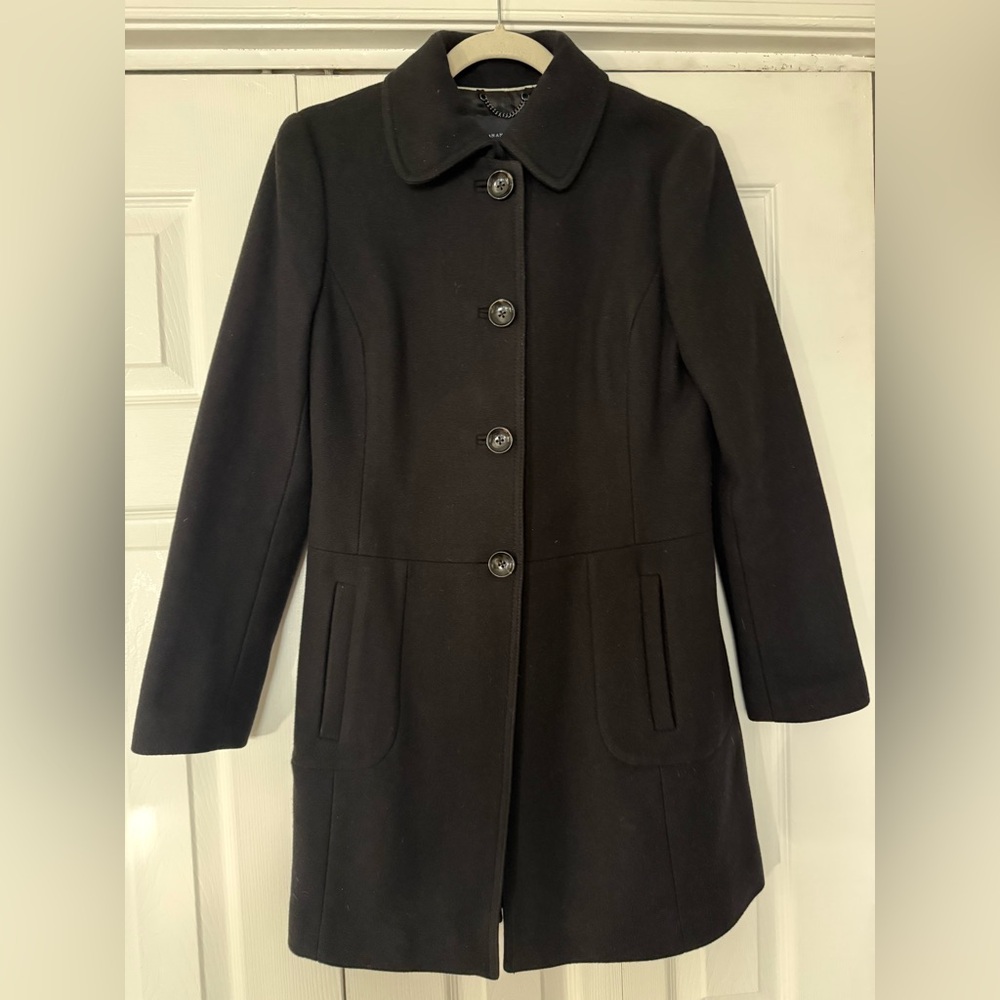 Banana Republic Black Wool Blend Coat – Classic & Timeless